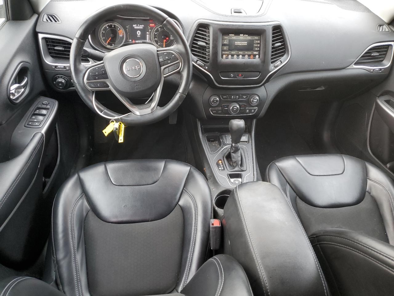 2019 Jeep Grand Cherokee VIN 1C4PJLLB1KD220284 Copart auction photo, front end damage thumbnail 8