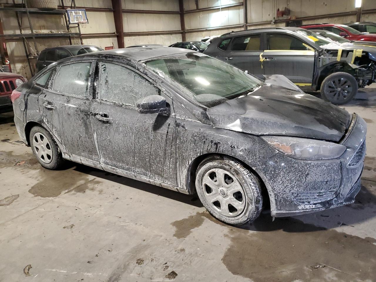 2018 Ford Focus VIN 1FADP3E20JL235125 Copart auction photo, front end / minor dent/scratches damage thumbnail 4