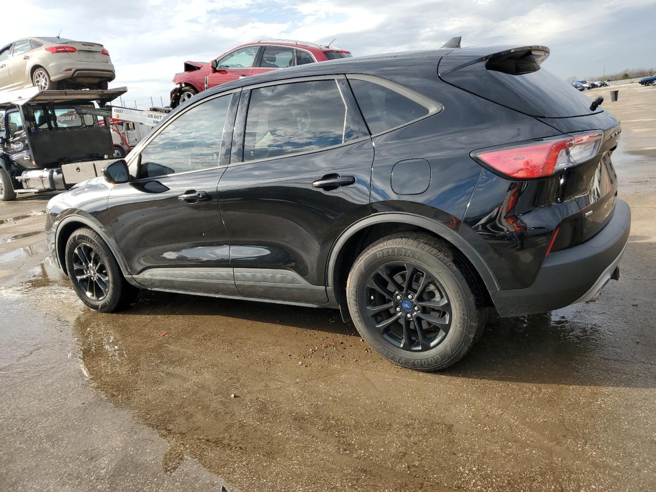 2020 Ford Escape VIN 1FMCU0BZ9LUC29685 Copart auction photo, front end damage thumbnail 2