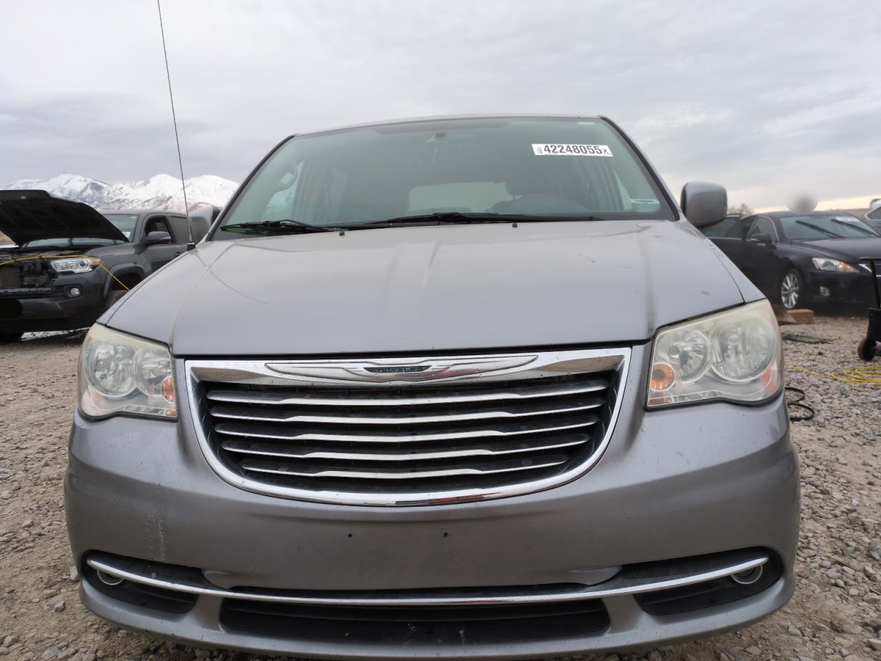 2014 Chrysler Town & Country VIN 2C4RC1BG2ER157315 Copart auction photo, rear end damage thumbnail 5