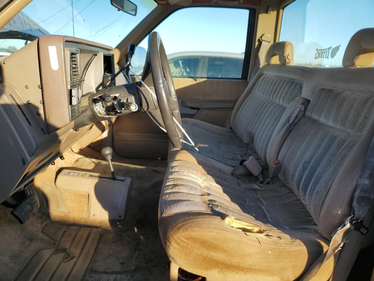 1993 Chevrolet GMT-400 VIN 1GCEK14K8PZ160666 Copart auction photo, rear end damage thumbnail 7