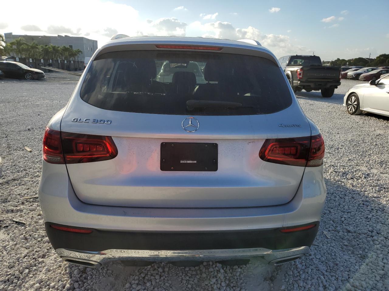 2020 Mercedes-Benz GLC VIN WDC0G8EB2LF672349 Copart auction photo, side damage thumbnail 6