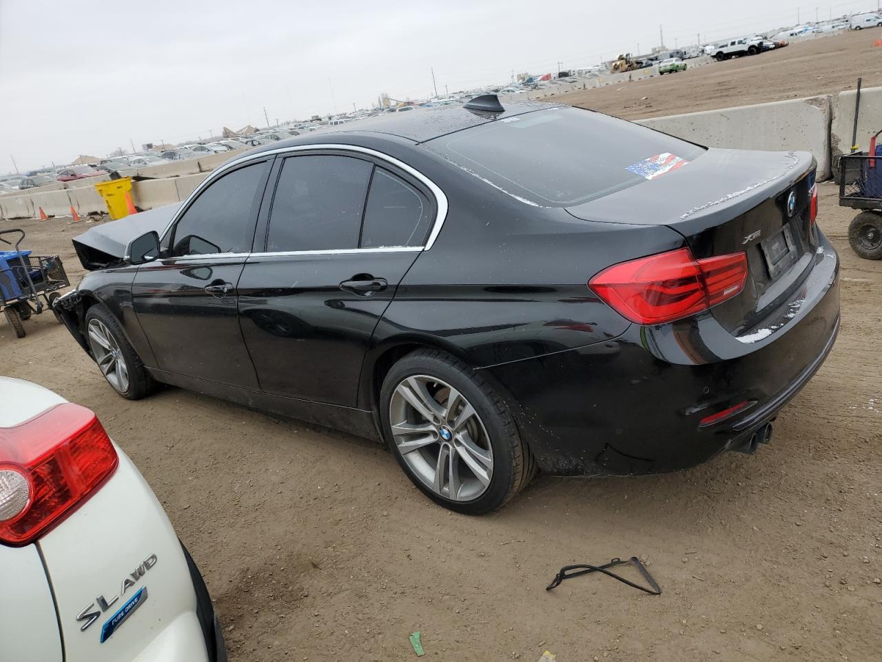2018 BMW 3er VIN WBA8D9C54JEM34006 Copart auction photo, front end damage thumbnail 2