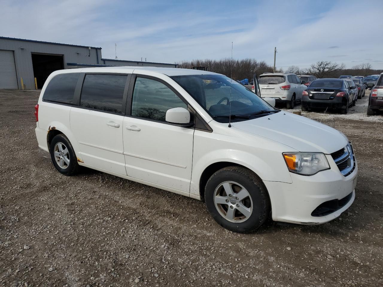 2013 Dodge Caravan VIN 2C4RDGCG4DR520923 Copart auction photo, front end damage thumbnail 4