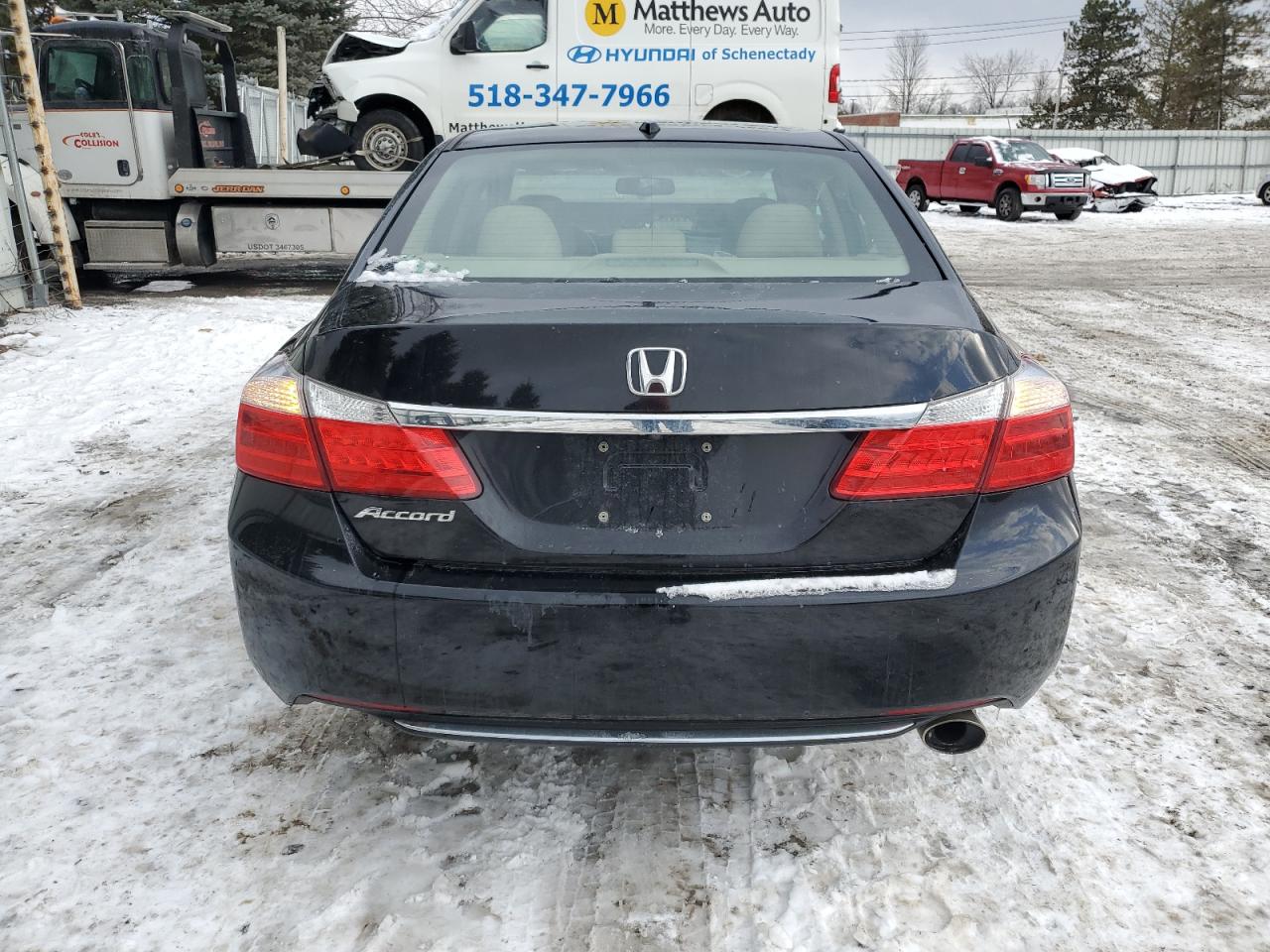 2014 Honda Accord VIN 1HGCR2F81EA000930 Copart auction photo, side / rear end damage thumbnail 6