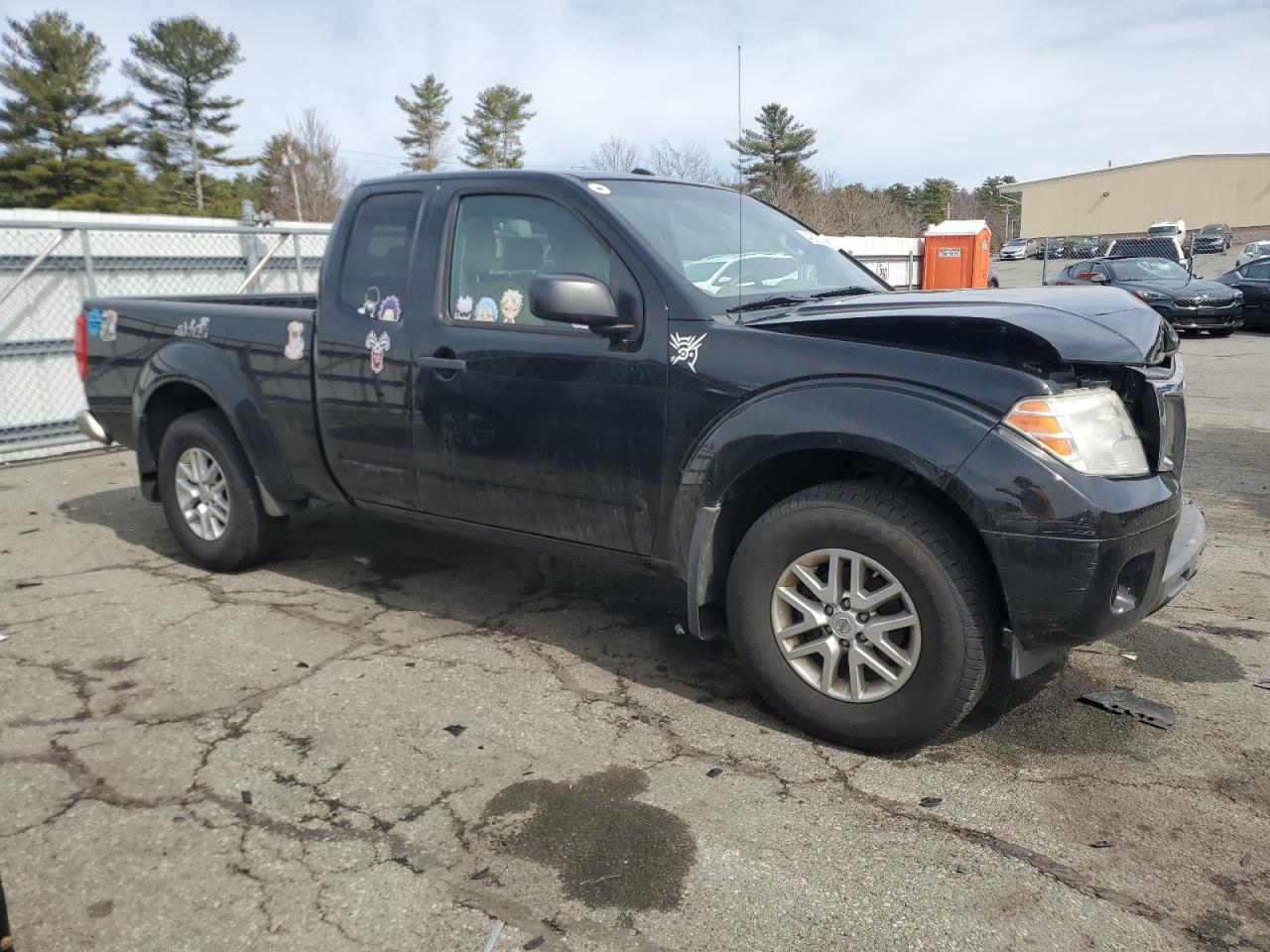 2015 Nissan Navara (Frontier) VIN 1N6AD0CW3FN700094 Copart auction photo, front end / side damage thumbnail 4