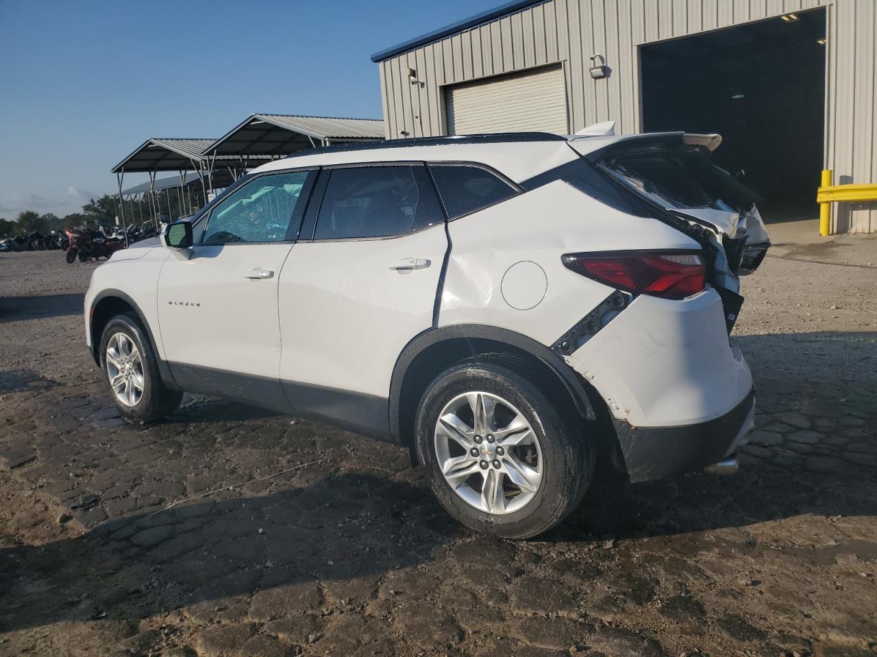 2021 Chevrolet Blazer VIN 3GNKBDRS8MS501867 Copart auction photo, rear end / front end damage thumbnail 2