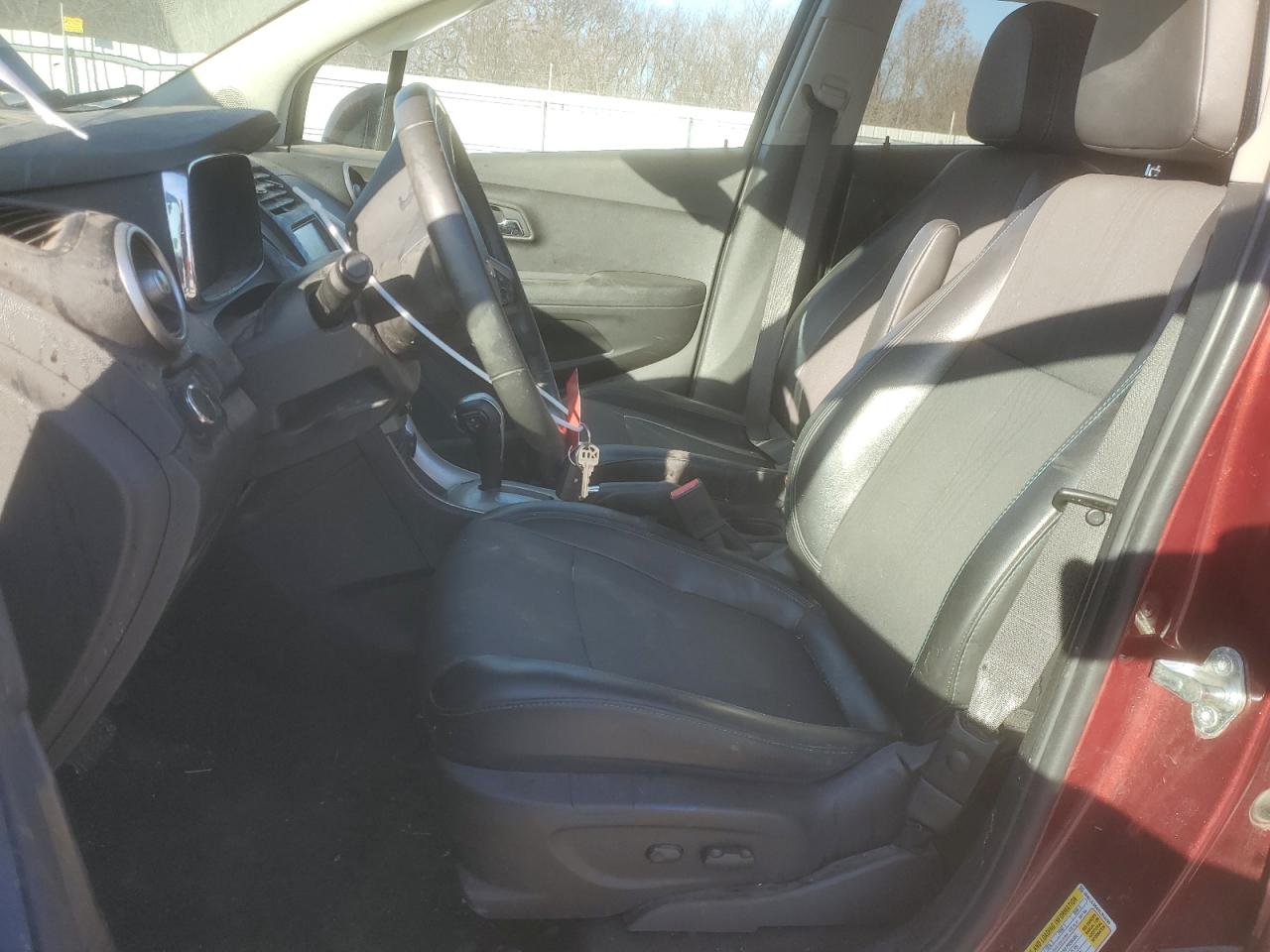 2016 Chevrolet Trax VIN 3GNCJLSB4GL254499 Copart auction photo, front end / side damage thumbnail 7