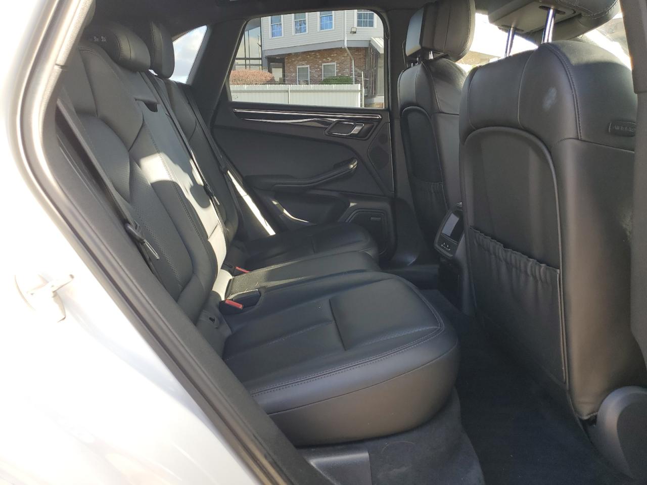 2015 Porsche Macan VIN WP1AB2A50FLB64715 Copart auction photo, front end / minor dent/scratches damage thumbnail 11