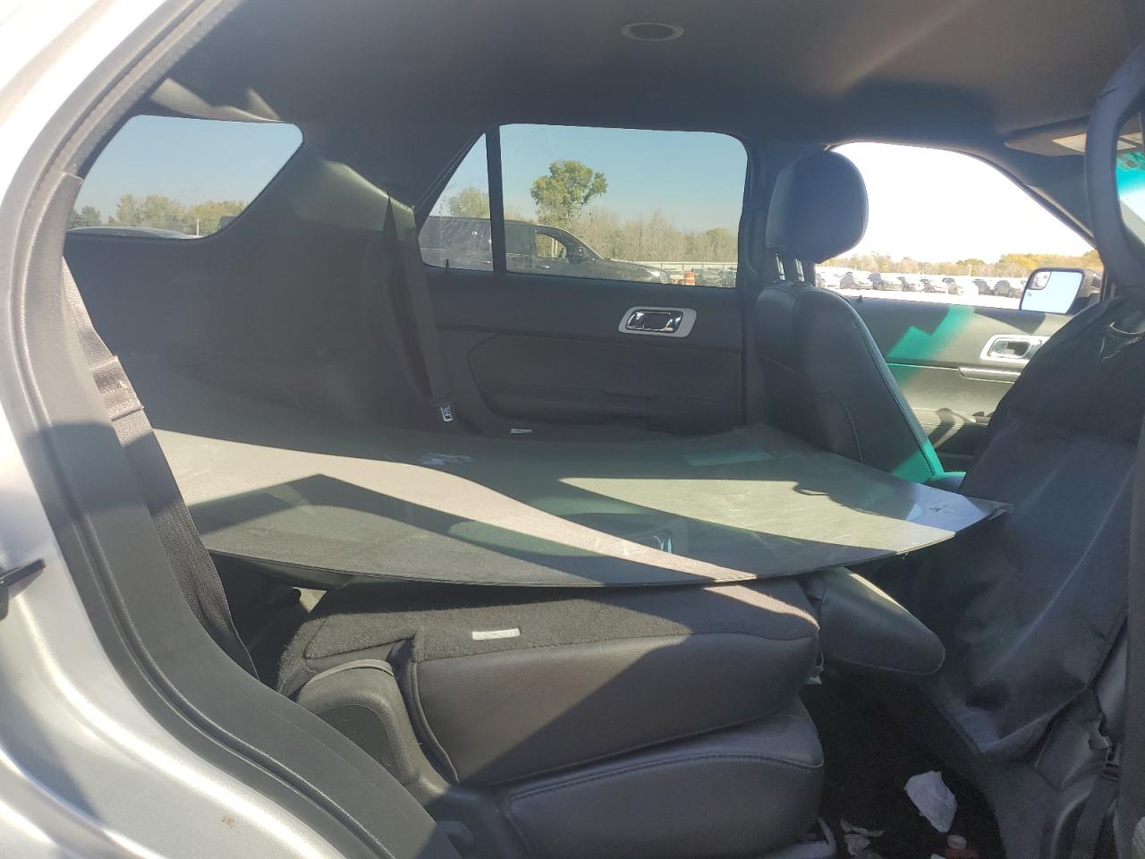2013 Ford Explorer VIN 1FM5K7D92DGA88107 Copart auction photo, biohazard/chemical / vandalism damage thumbnail 11