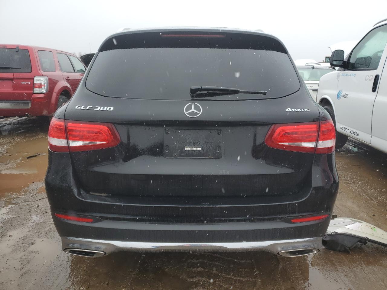 2018 Mercedes-Benz GLC VIN WDC0G4KB2JV103811 Copart auction photo, mechanical damage thumbnail 6