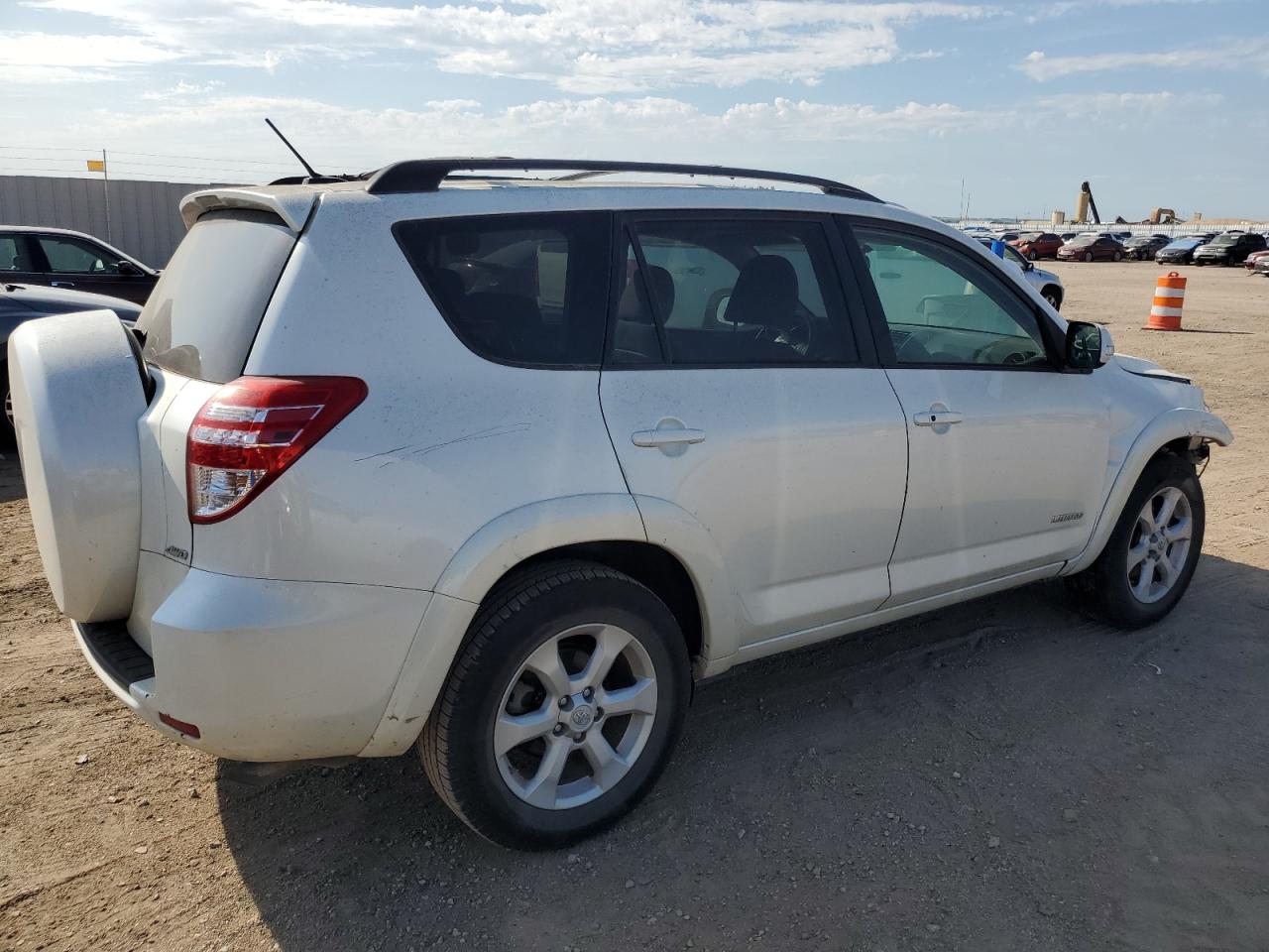 2009 Toyota RAV 4 VIN JTMBK34V795077152 Copart auction photo, front end damage thumbnail 3
