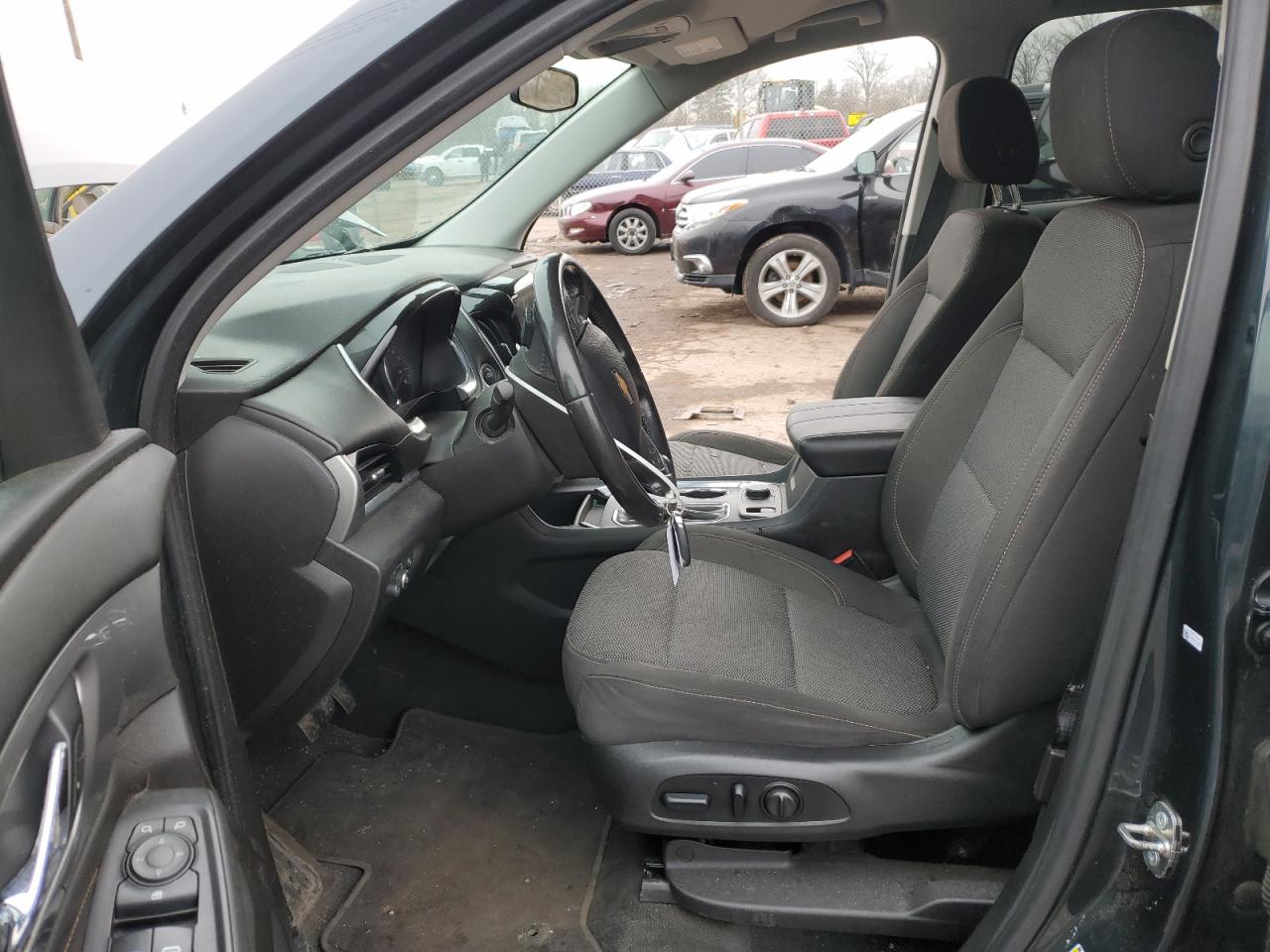 2018 Chevrolet Traverse VIN 1GNERGKW0JJ279135 Copart auction photo, side damage thumbnail 7