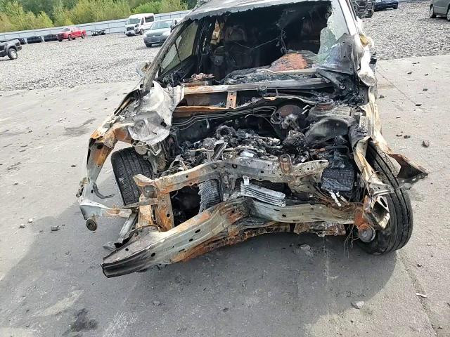 2018 Subaru Outback VIN 4S4BSACC7J3333256 Copart auction photo, burn damage thumbnail 11