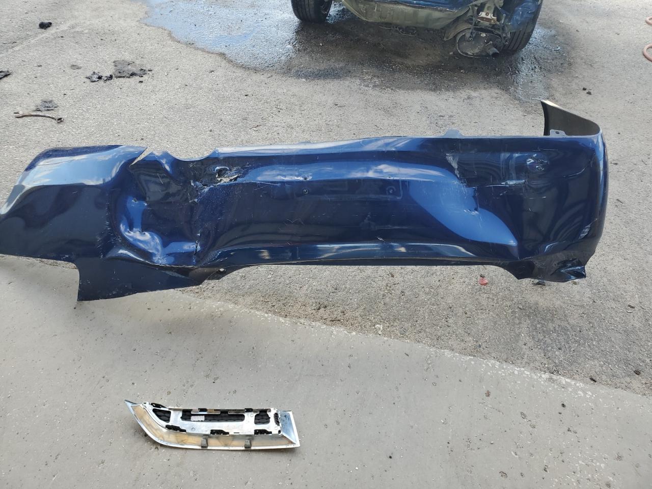 2010 Toyota Camry VIN 4T1BF3EK1AU579041 Copart auction photo, rear end damage thumbnail 12