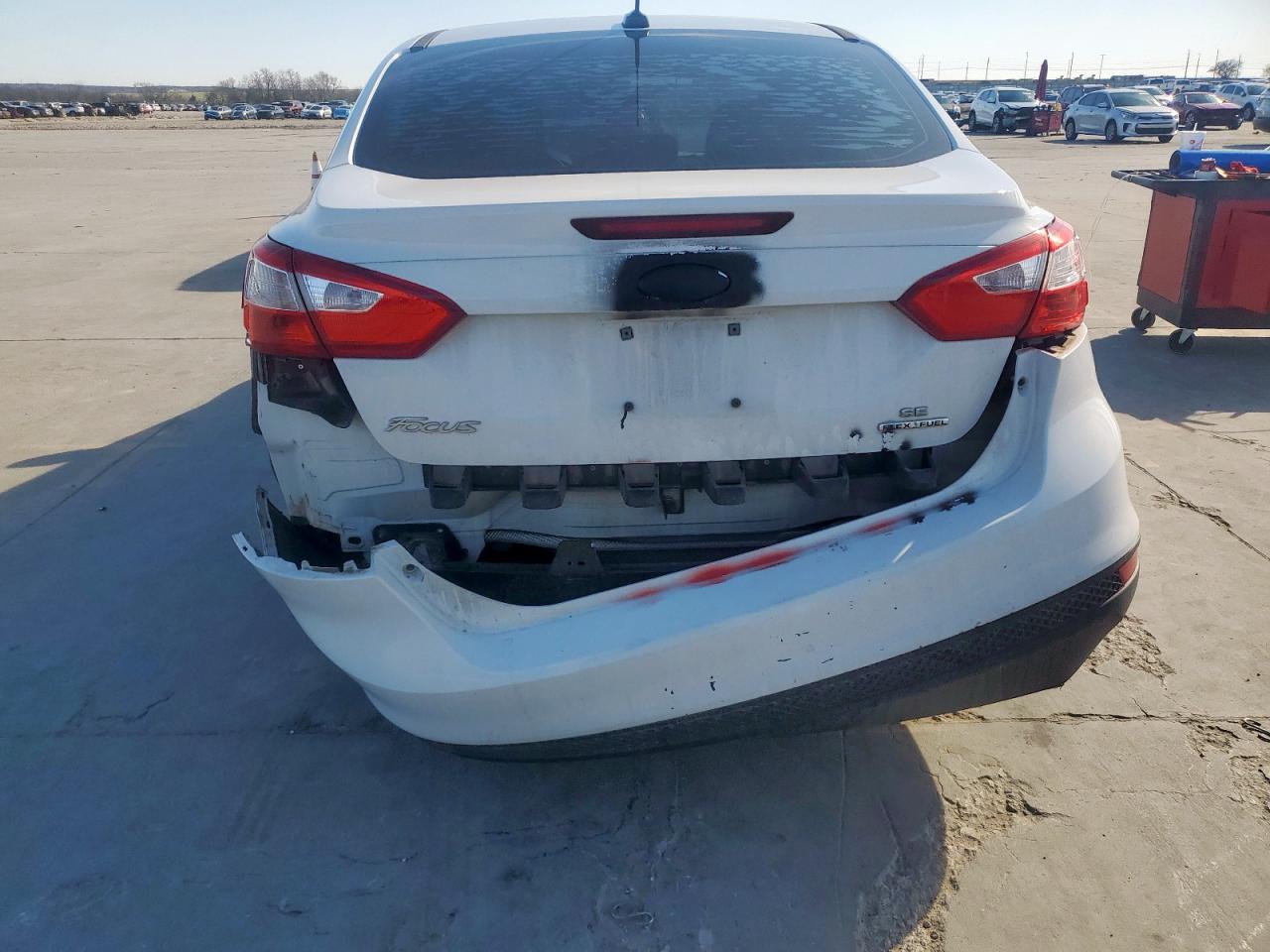 2014 Ford Focus VIN 1FADP3F20EL392688 Copart auction photo, rear end damage thumbnail 6