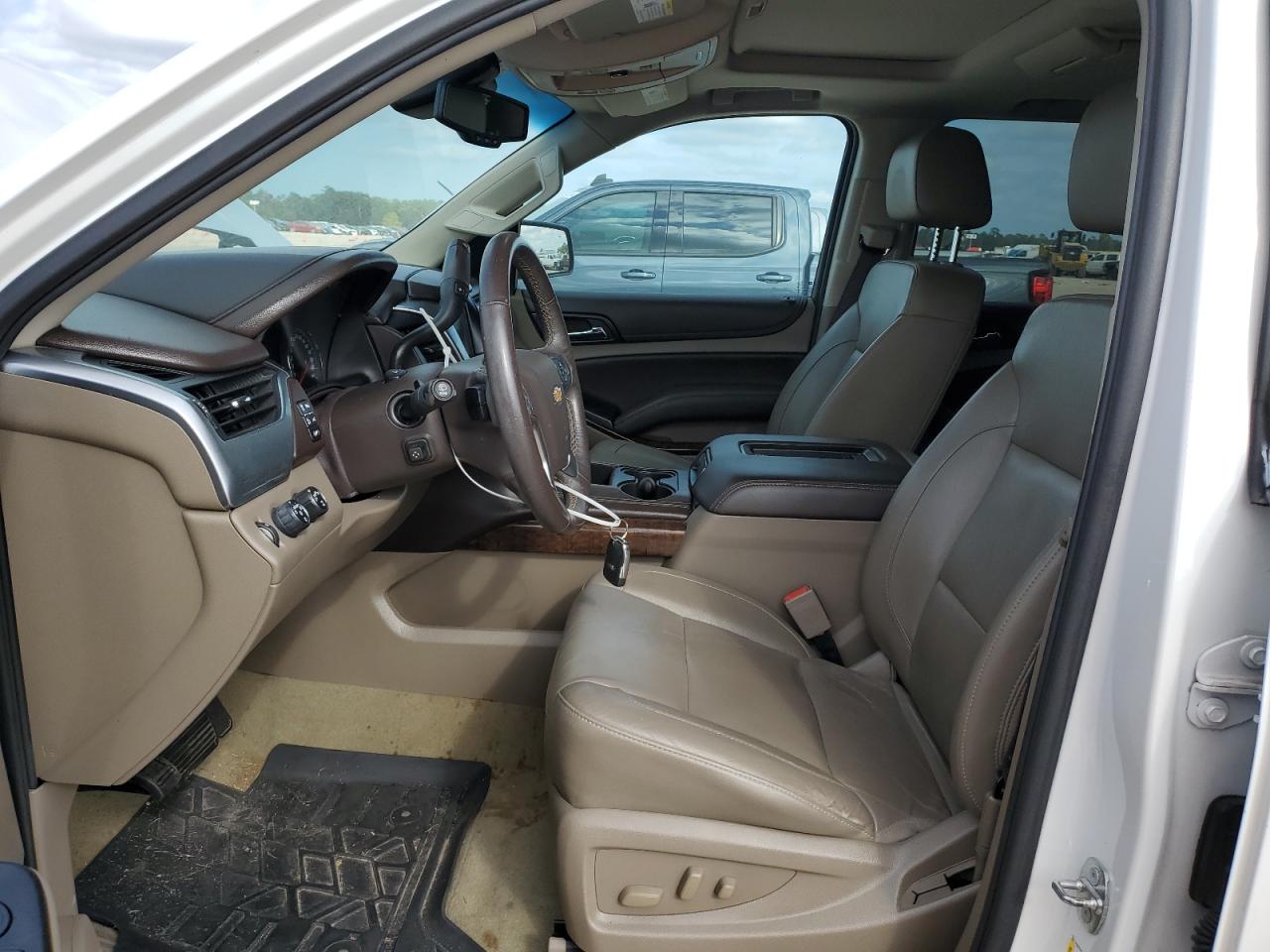 2017 Chevrolet Tahoe VIN 1GNSKBKC8HR325760 Copart auction photo, front end damage thumbnail 7