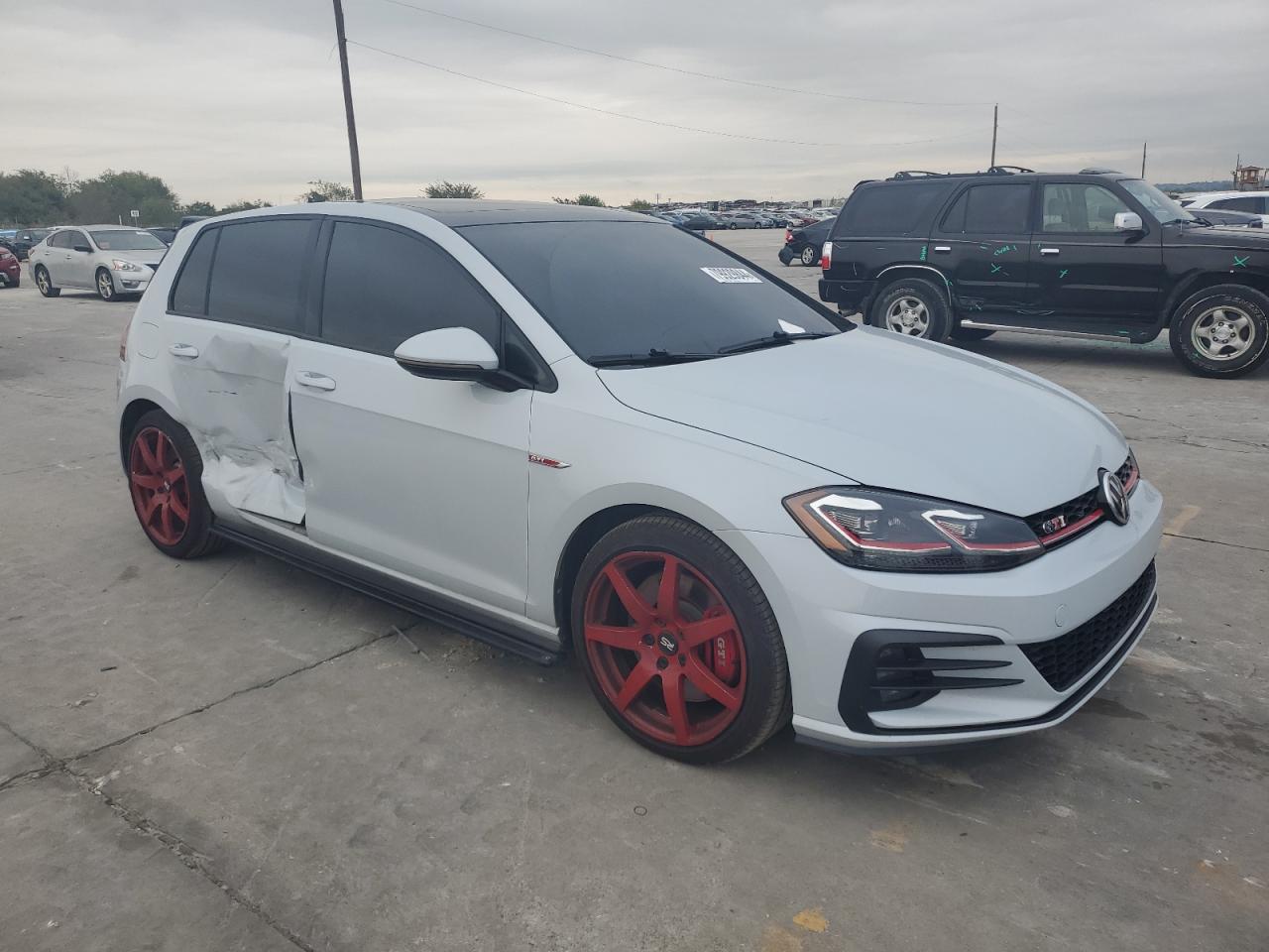 2018 Volkswagen GTI VIN 3VW447AU7JM289552 Copart auction photo, side damage thumbnail 4