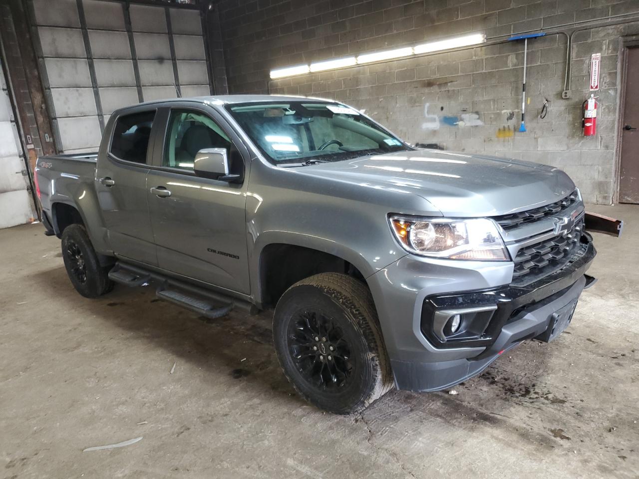 2022 Chevrolet Colorado VIN 1GCGTCEN5N1105758 Copart auction photo, front end / side damage thumbnail 4