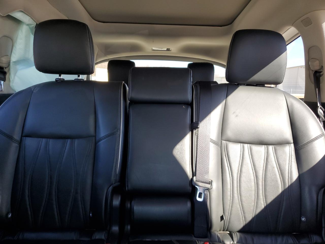 2019 Infiniti QX60 VIN 5N1DL0MM6KC516673 Copart auction photo, side / rear end damage thumbnail 10