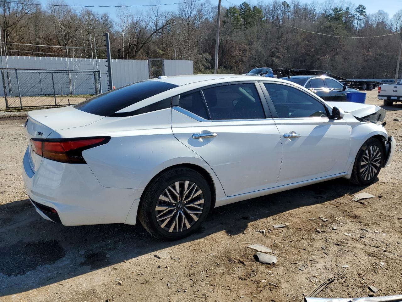 2024 Nissan Altima VIN 1N4BL4DV7RN317535 Copart auction photo, front end damage thumbnail 3