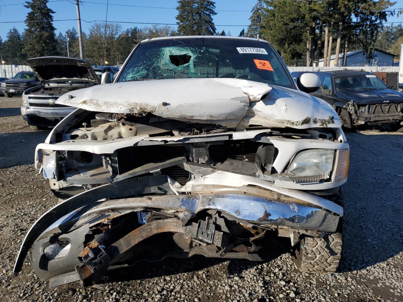 2002 Ford F-150 VIN 2FTRX18W12CA48197 Copart auction photo, front end / side damage thumbnail 5