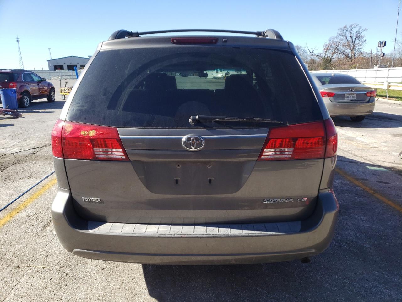 2005 Toyota Sienna VIN 5TDZA23C15S346911 Copart auction photo, front end / minor dent/scratches damage thumbnail 6