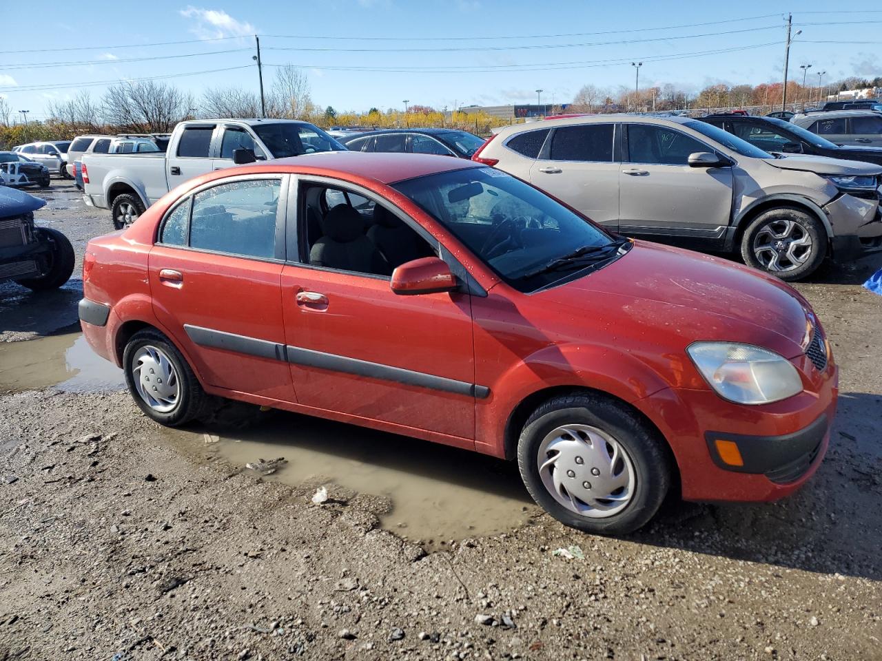 2008 KIA Rio VIN KNADE123886325551 Copart auction photo, vandalism / side damage thumbnail 4