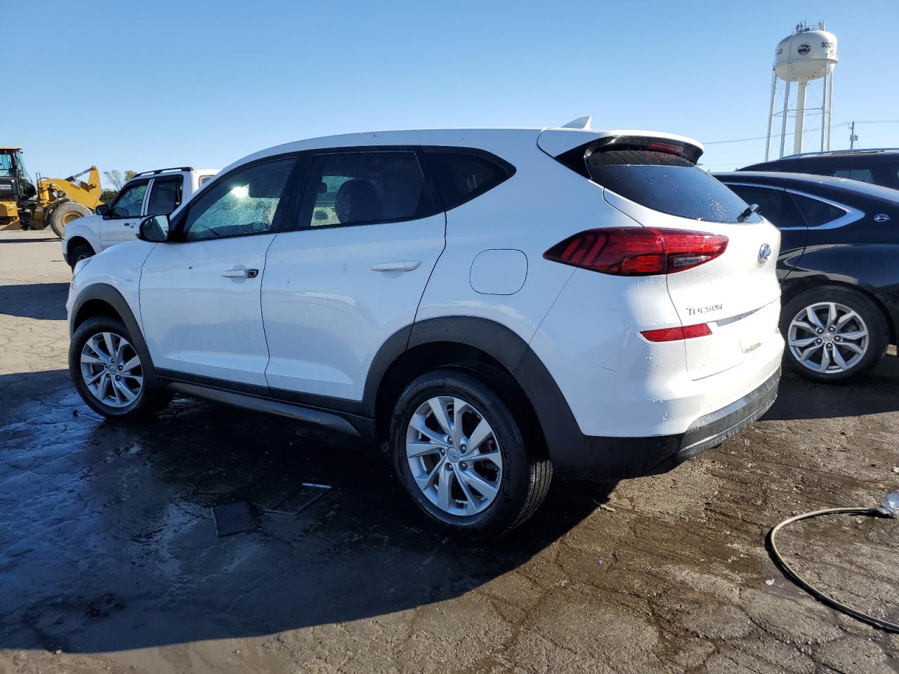 2019 Hyundai Tucson VIN KM8J2CA40KU942316 Copart auction photo, vandalism damage thumbnail 2