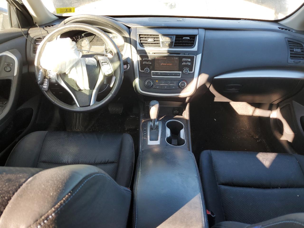 2016 Nissan Altima VIN 1N4AL3AP0GC196710 Copart auction photo, front end / minor dent/scratches damage thumbnail 8
