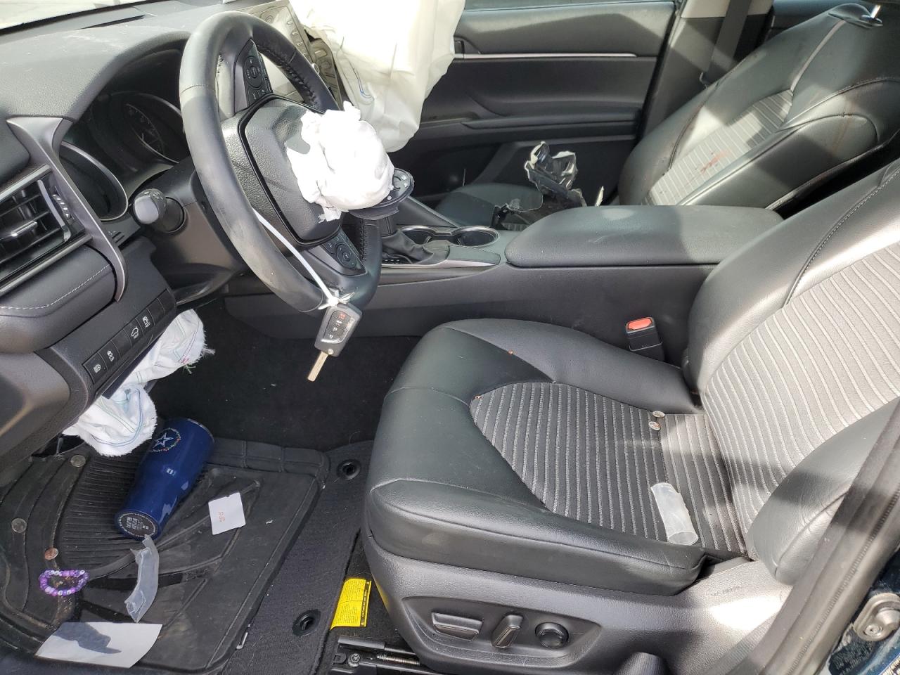 2021 Toyota Camry VIN 4T1G11AK5MU601173 Copart auction photo, front end / side damage thumbnail 7