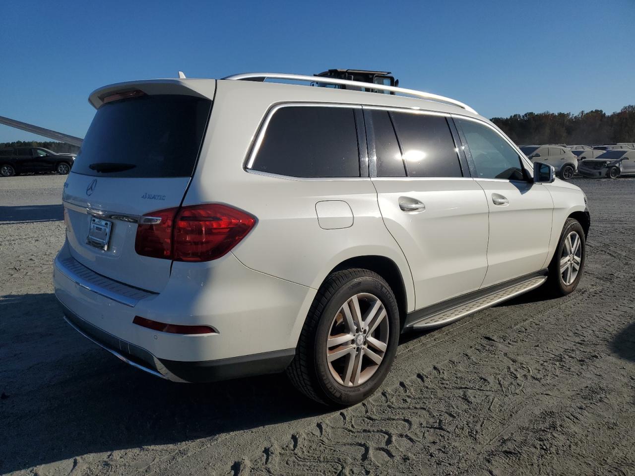 2013 Mercedes-Benz GL-klasse VIN 4JGDF7CE5DA167997 Copart auction photo, front end damage thumbnail 3