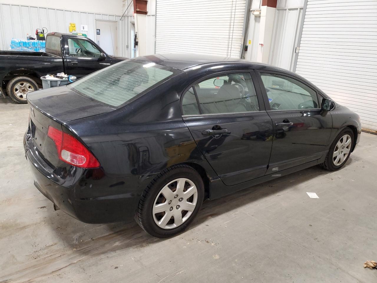 2007 Honda Civic VIN 1HGFA16567L097263 Copart auction photo, minor dent/scratches damage thumbnail 3