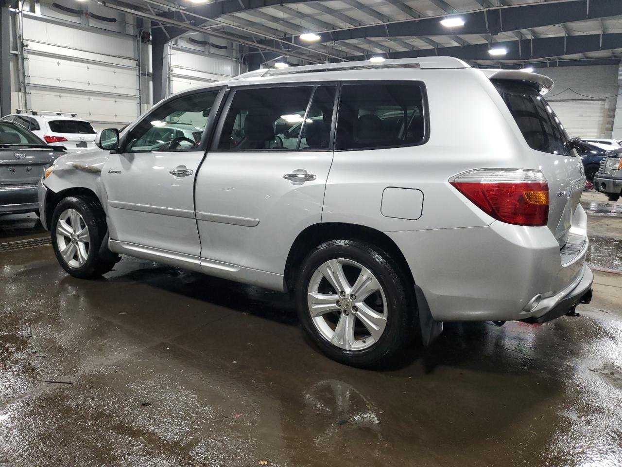 2008 Toyota Highlander VIN JTEES42A682052029 Copart auction photo, side / front end damage thumbnail 2