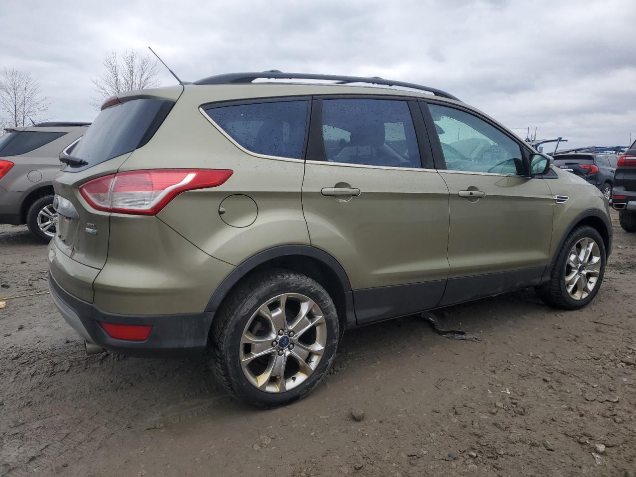 2013 Ford Escape VIN 1FMCU9HX9DUB22471 Copart auction photo, front end damage thumbnail 3