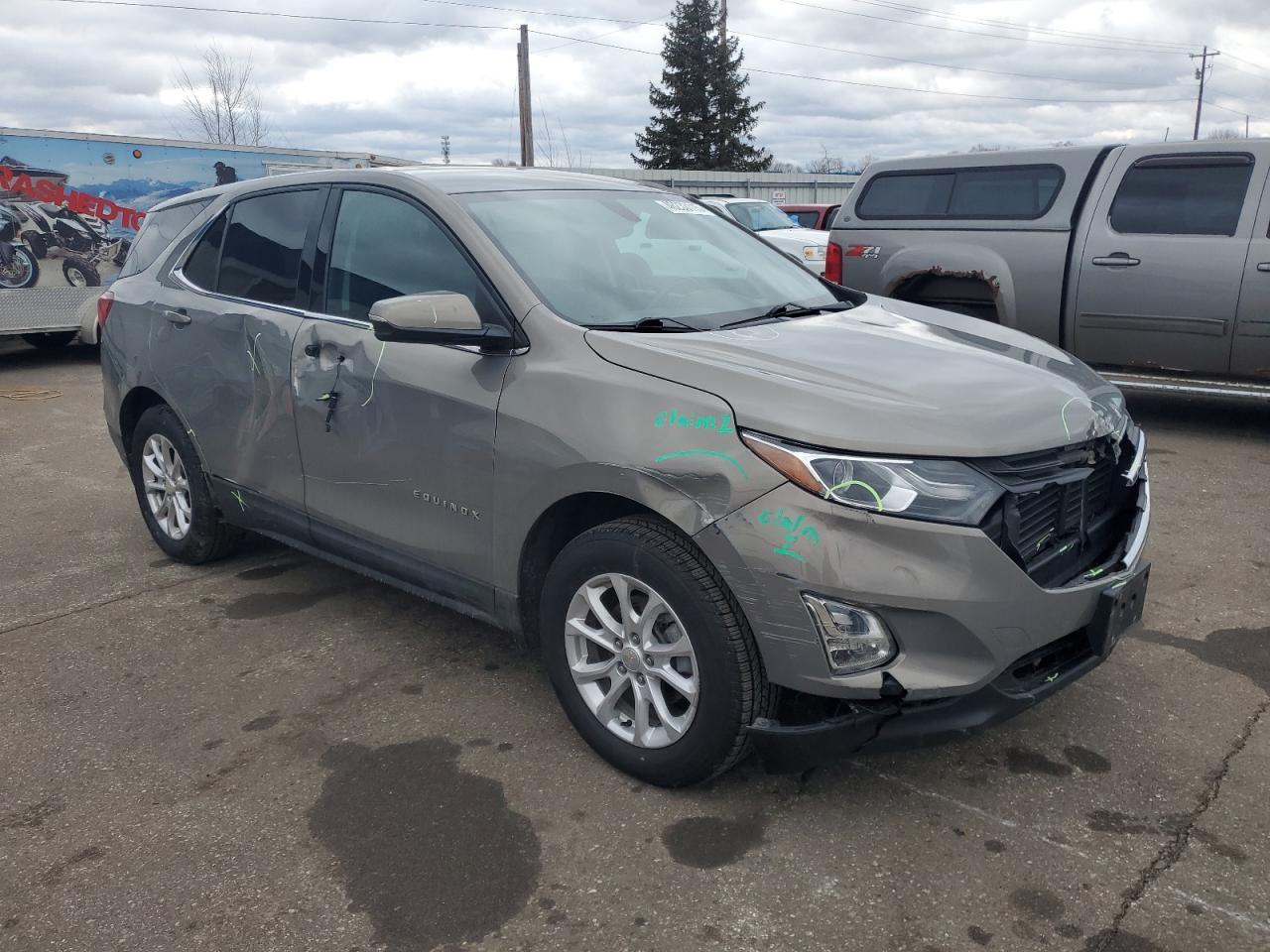 2019 Chevrolet Equinox VIN 3GNAXUEV2KS545258 Copart auction photo, front end / side damage thumbnail 4