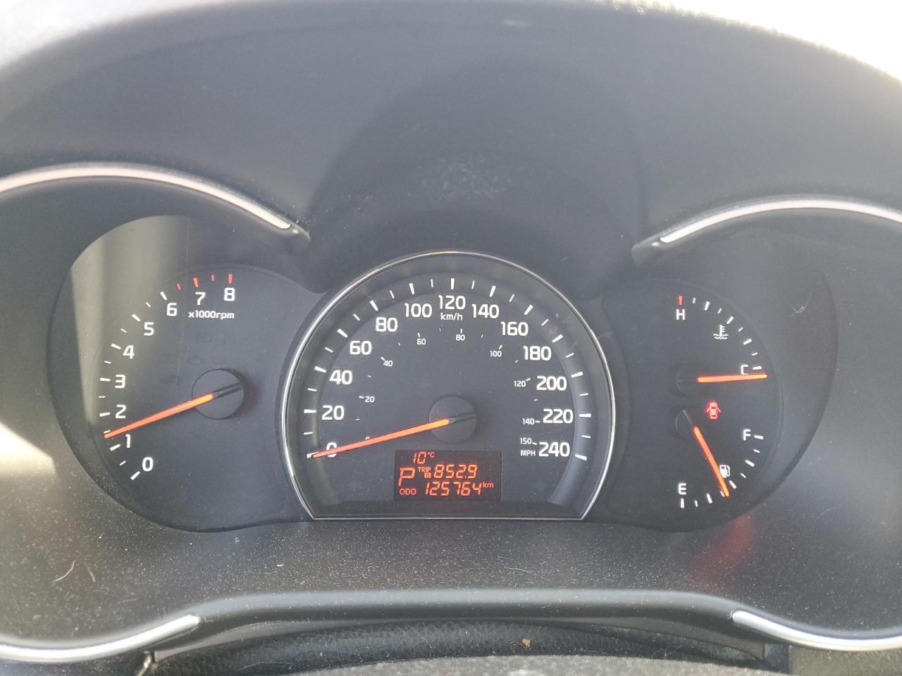2014 KIA Sorento VIN 5XYKTCA69EG520493 Copart auction photo, side / hail damage thumbnail 9
