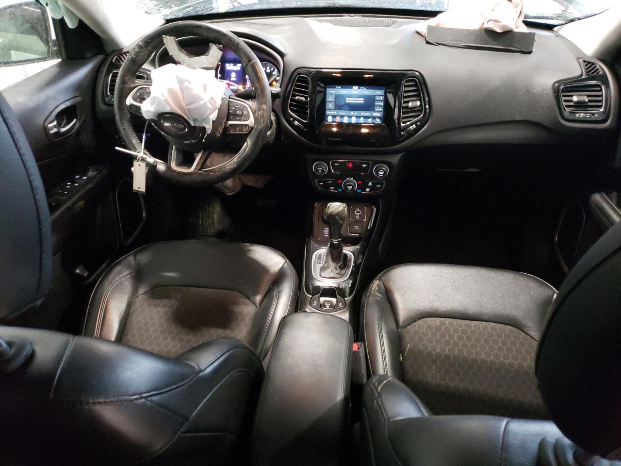 2020 Jeep Compass VIN 3C4NJDBB0LT100664 Copart auction photo, front end / hail damage thumbnail 8
