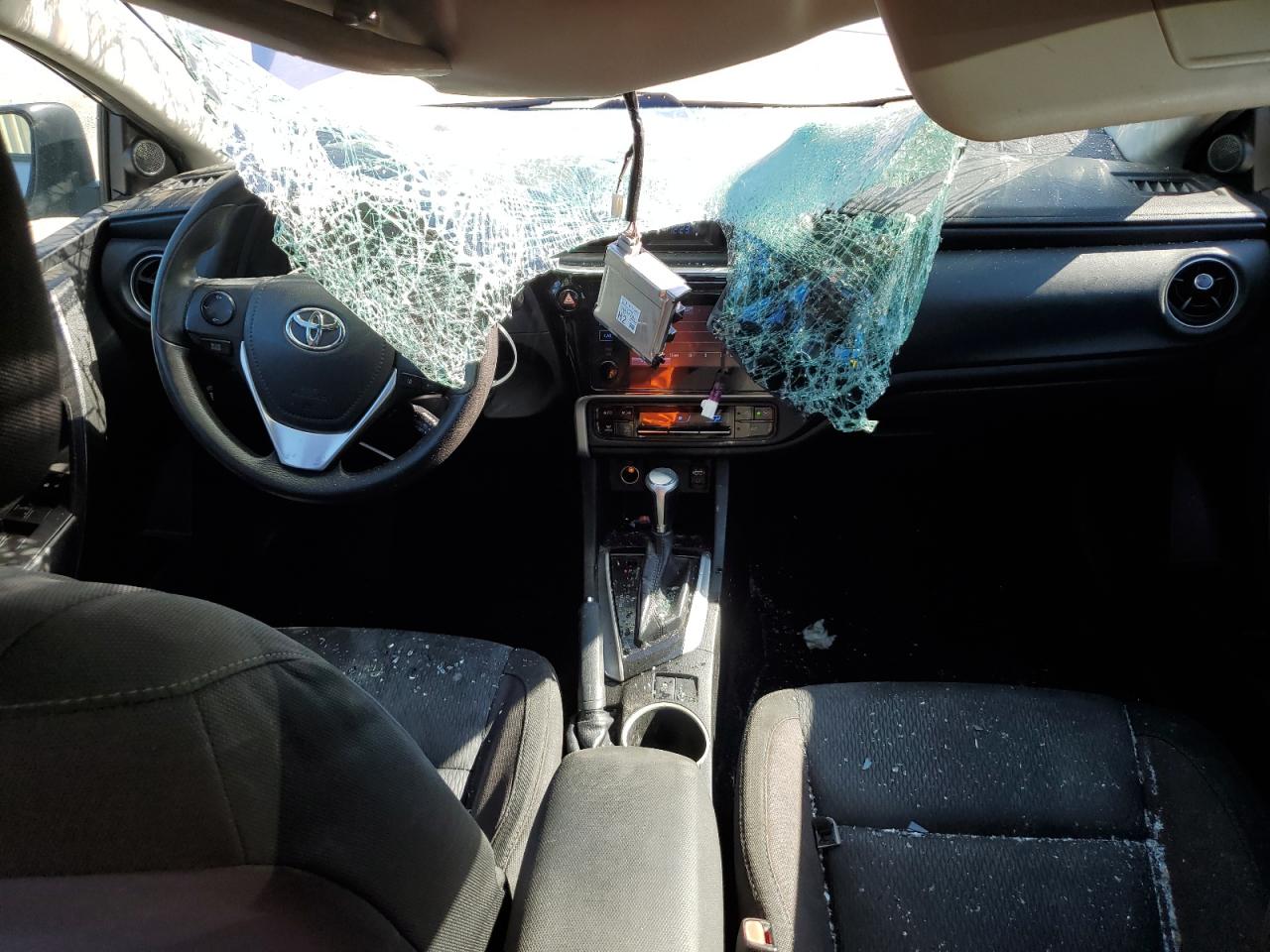 2018 Toyota Corolla VIN 5YFBURHE6JP787366 Copart auction photo, all over damage thumbnail 8