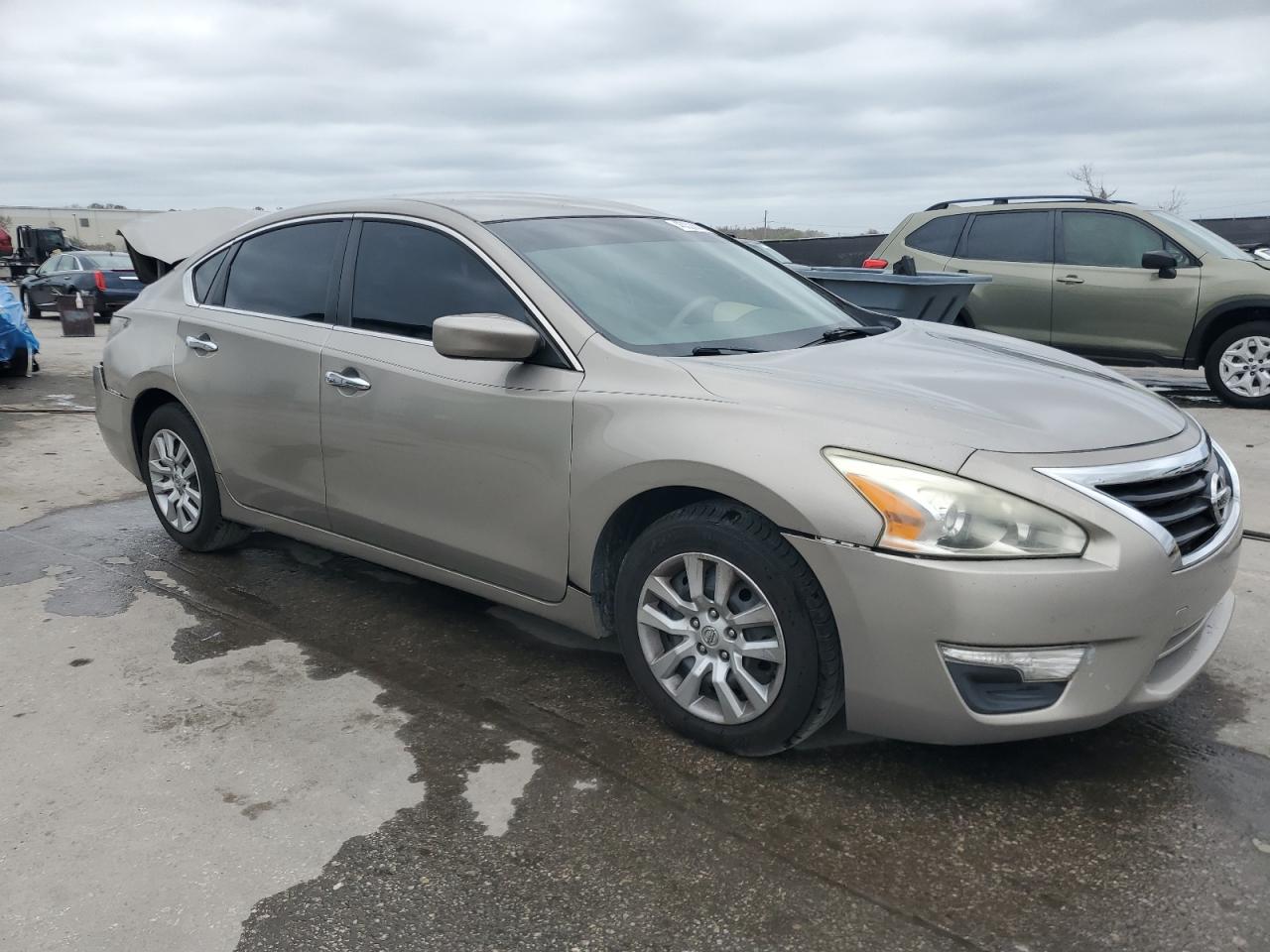 2014 Nissan Altima VIN 1N4AL3AP2EN218580 Copart auction photo, rear end / front end damage thumbnail 4
