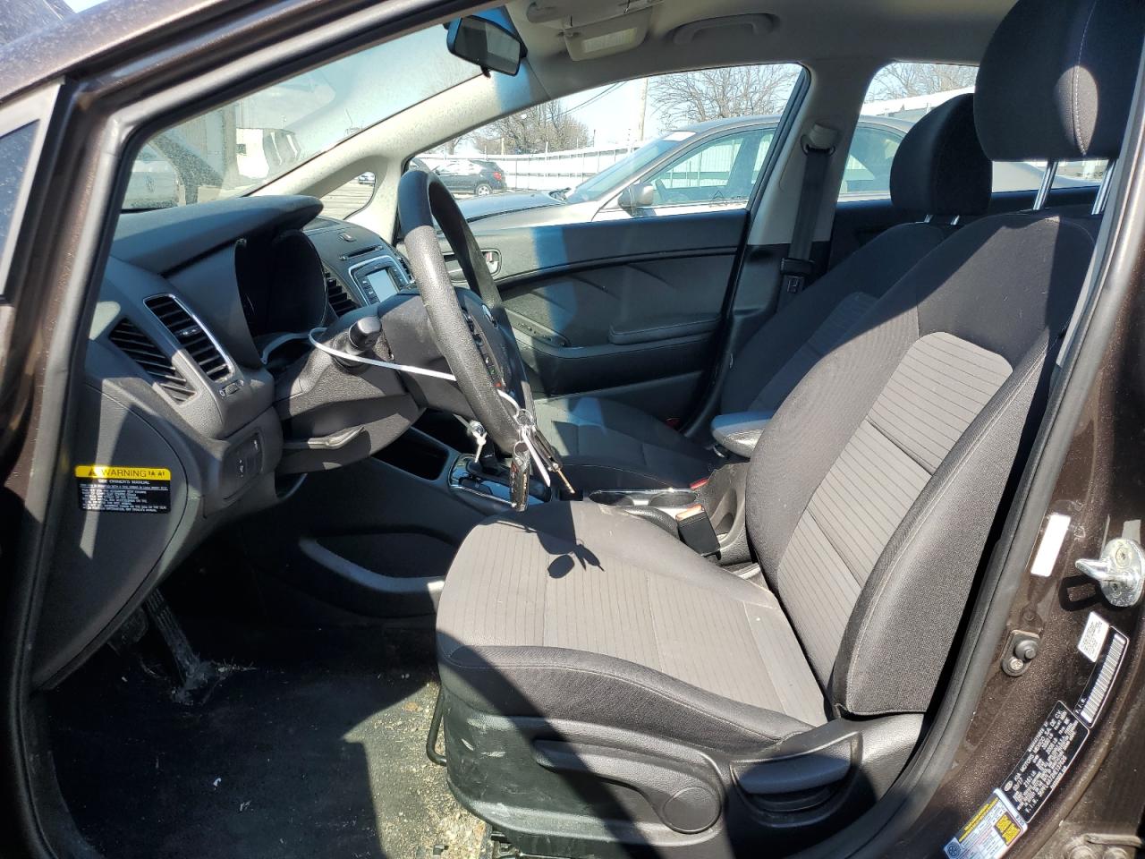 2017 KIA Forte VIN 3KPFL4A72HE137626 Copart auction photo, front end / rear end damage thumbnail 7