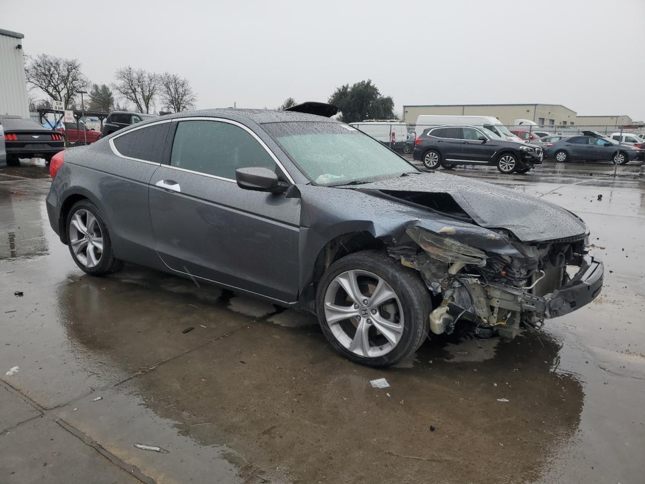 2011 Honda Accord VIN 1HGCS2B86BA000640 Copart auction photo, front end damage thumbnail 4