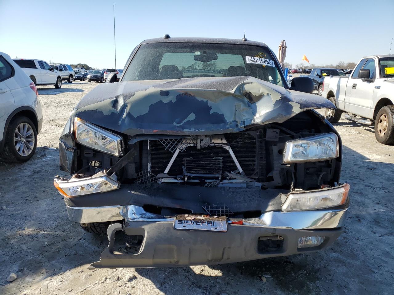 2004 Chevrolet Silverado VIN 2GCEC13T041376023 Copart auction photo, front end damage thumbnail 5