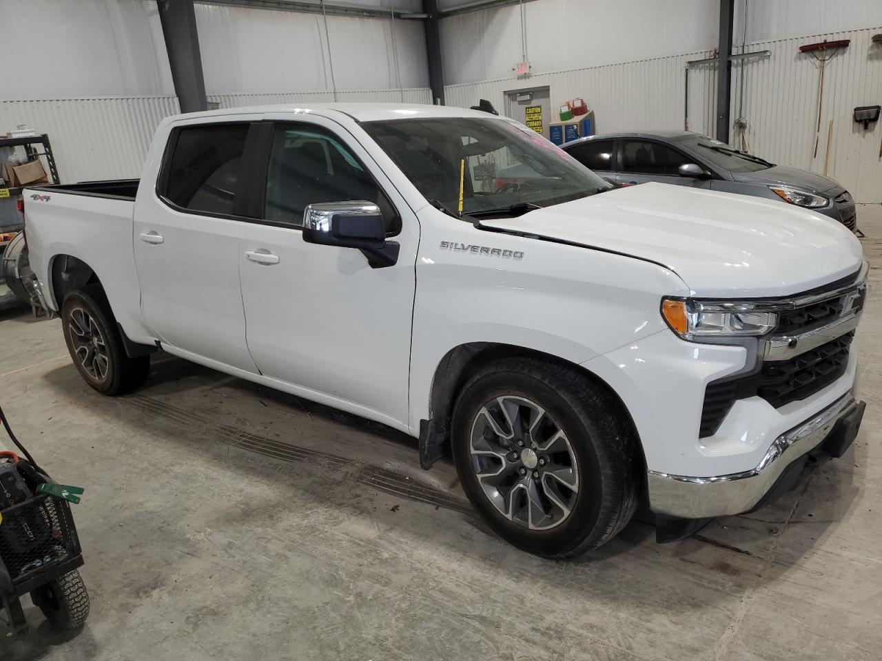 2022 Chevrolet Silverado VIN 1GCPDDEK8NZ518672 Copart auction photo, all over damage thumbnail 4