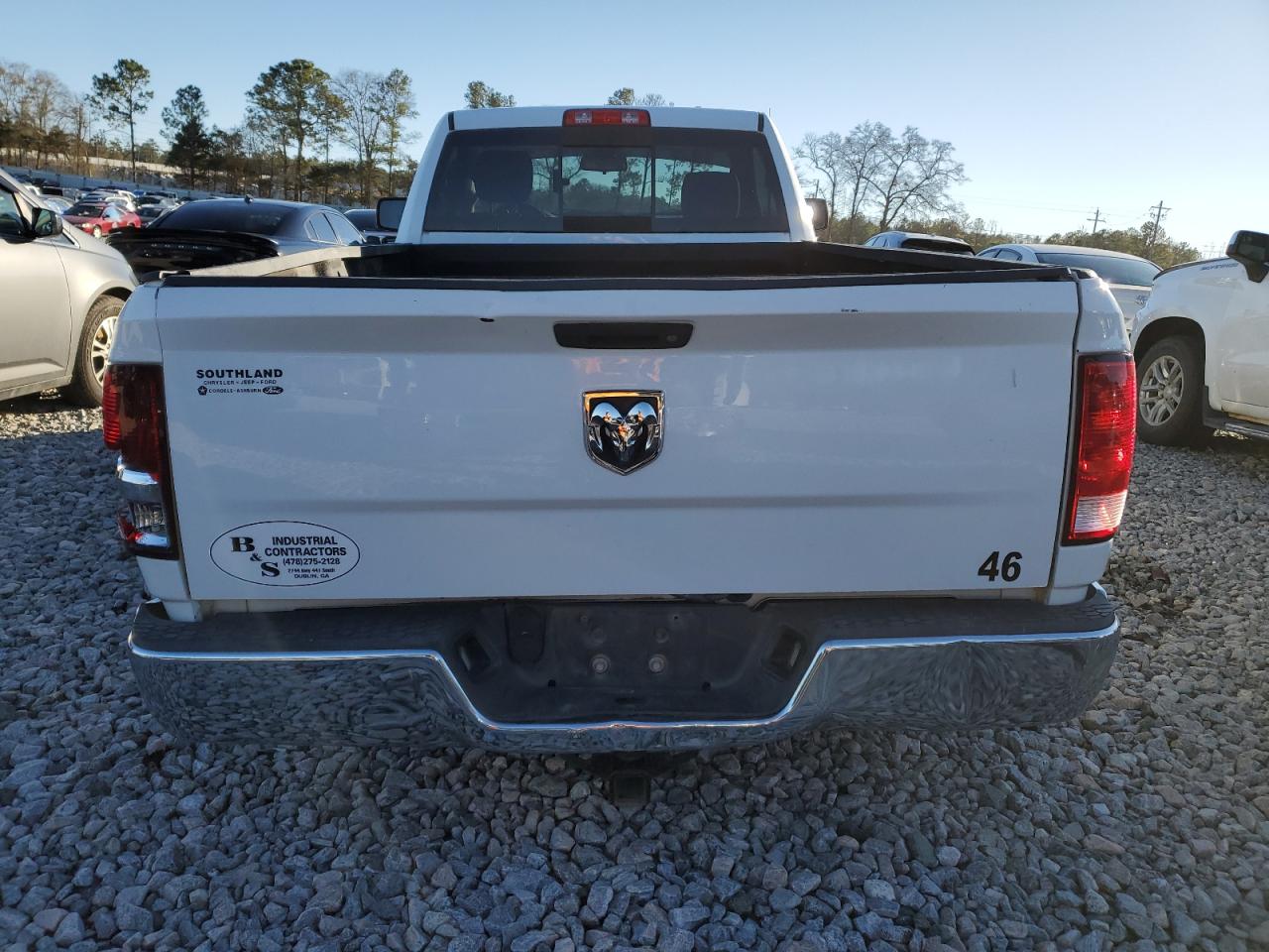 2016 RAM 1500 VIN 3C6JR6DT5GG130435 Copart auction photo, rear end damage thumbnail 6