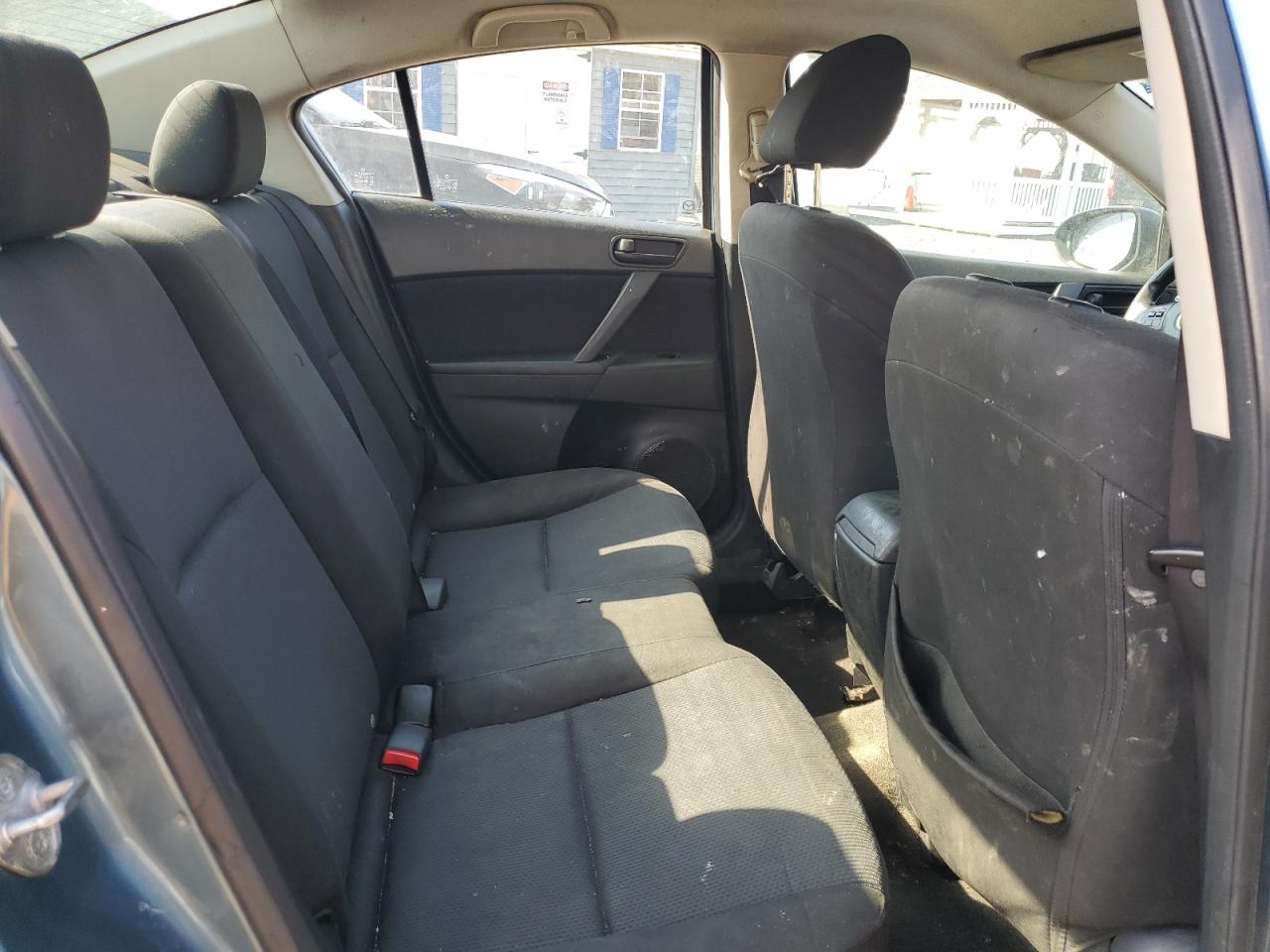 2011 Mazda 3 VIN JM1BL1UG7B1414516 Copart auction photo, all over damage thumbnail 10