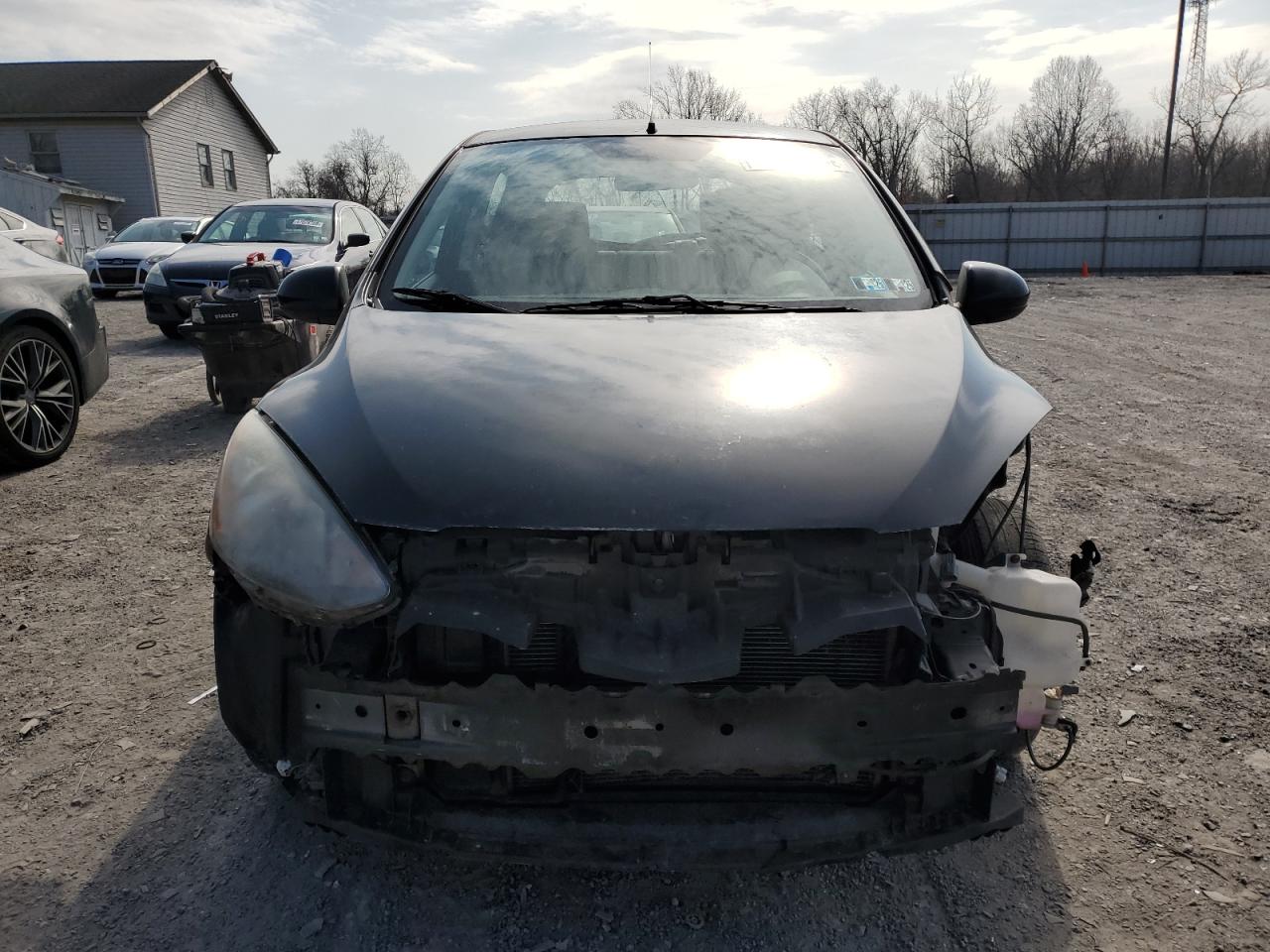 2014 Mazda 2 VIN JM1DE1LZXE0181358 Copart auction photo, front end damage thumbnail 5