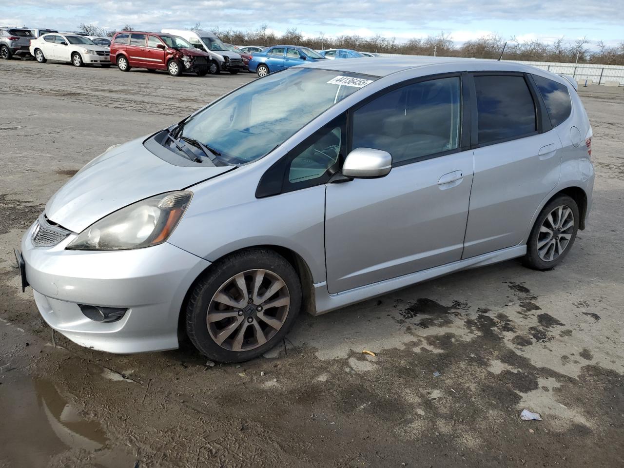 2013 Honda Fit VIN JHMGE8H50DC055453