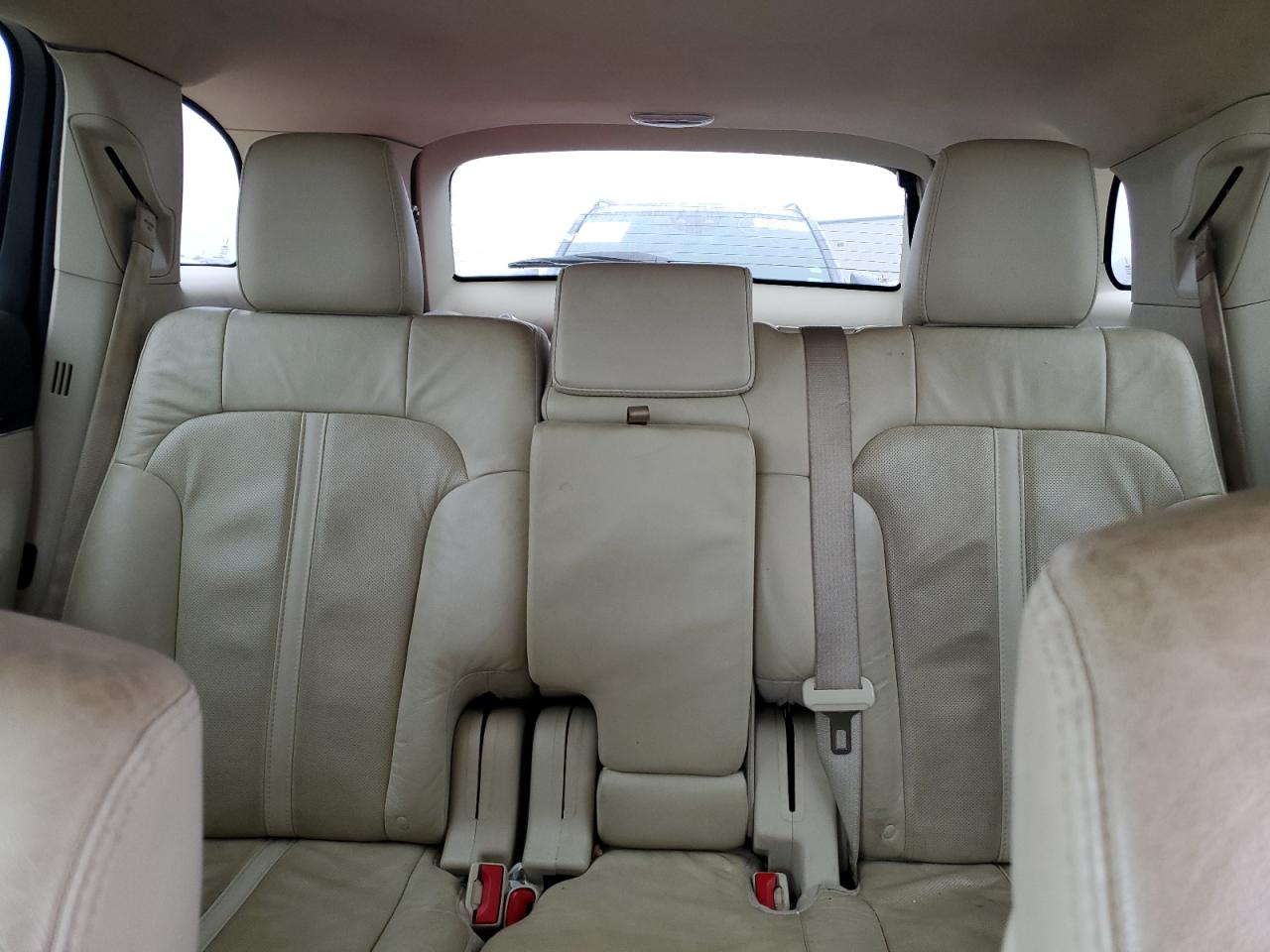 2014 Lincoln MKT VIN 2LMHJ5AT5EBL58612 Copart auction photo, front end damage thumbnail 10