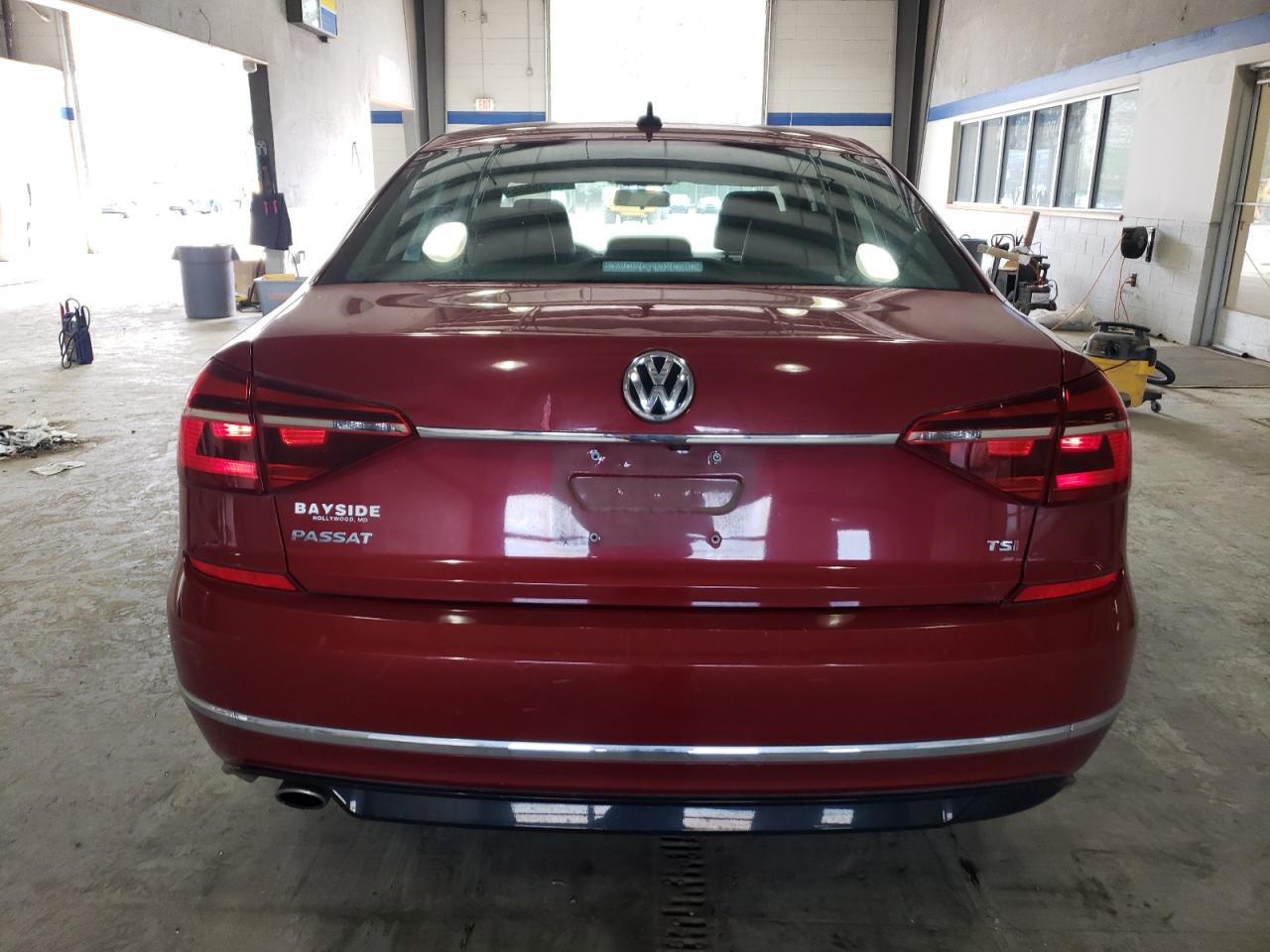 2017 Volkswagen Passat VIN 1VWDT7A32HC047015 Copart auction photo, front end damage thumbnail 6